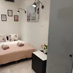 Apartment Center Emilii Plater Warsaw